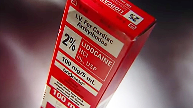 Diphendydramine, hydroxyzine, and lidocaine