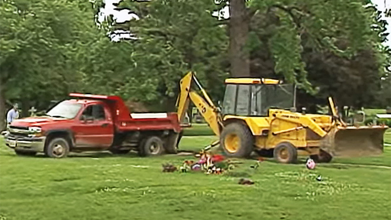 Exhumation of Frankie Pullian's body