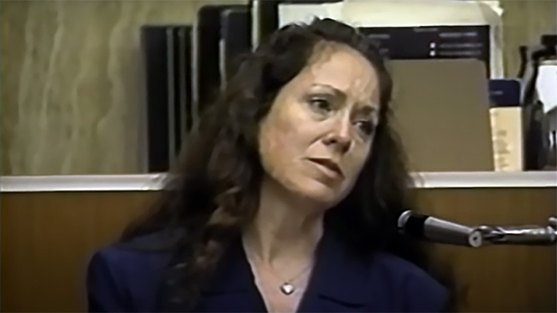 Lori Romaneck on the witness stand during Gene Keidel's trial