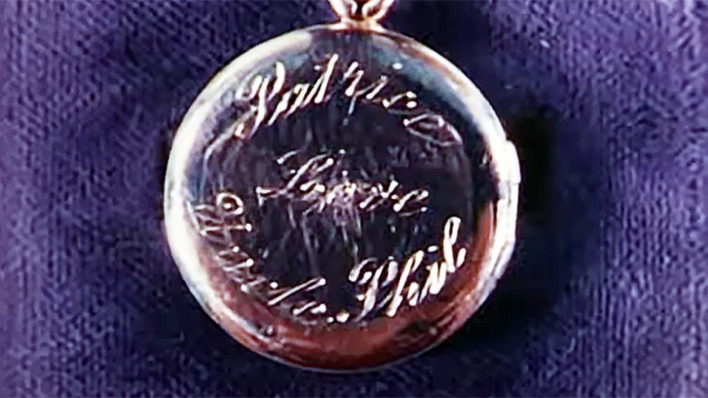 Locket with inscription